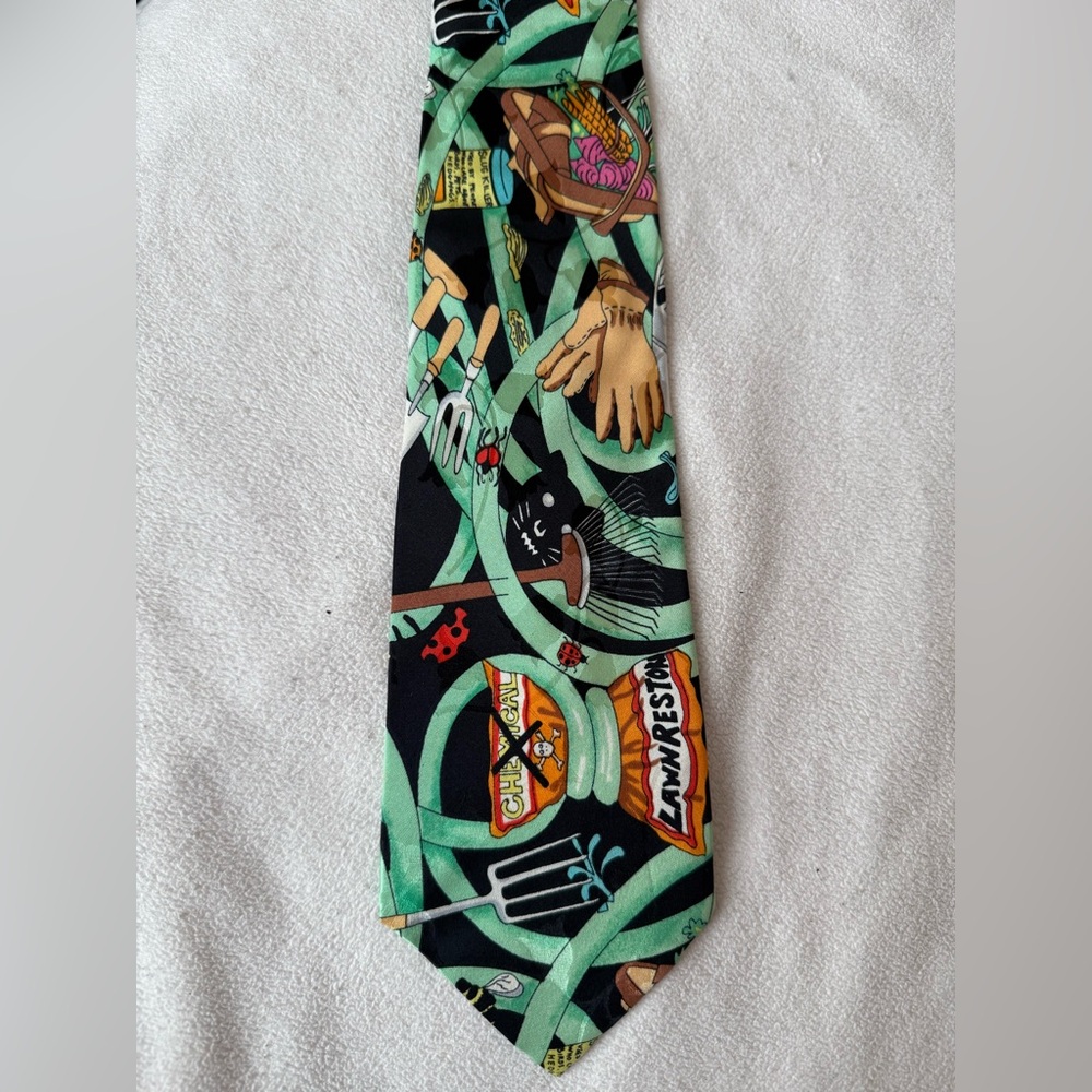 NWT Vintage Nicole Miller 100% Silk Gardening Tie, I Magnin’s- RARE